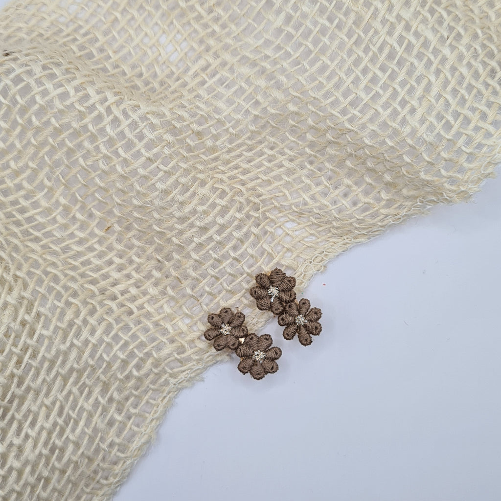 Mini haarclipje bloem duo taupe
