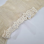 Baby haarband kant met pareltjes en strik
