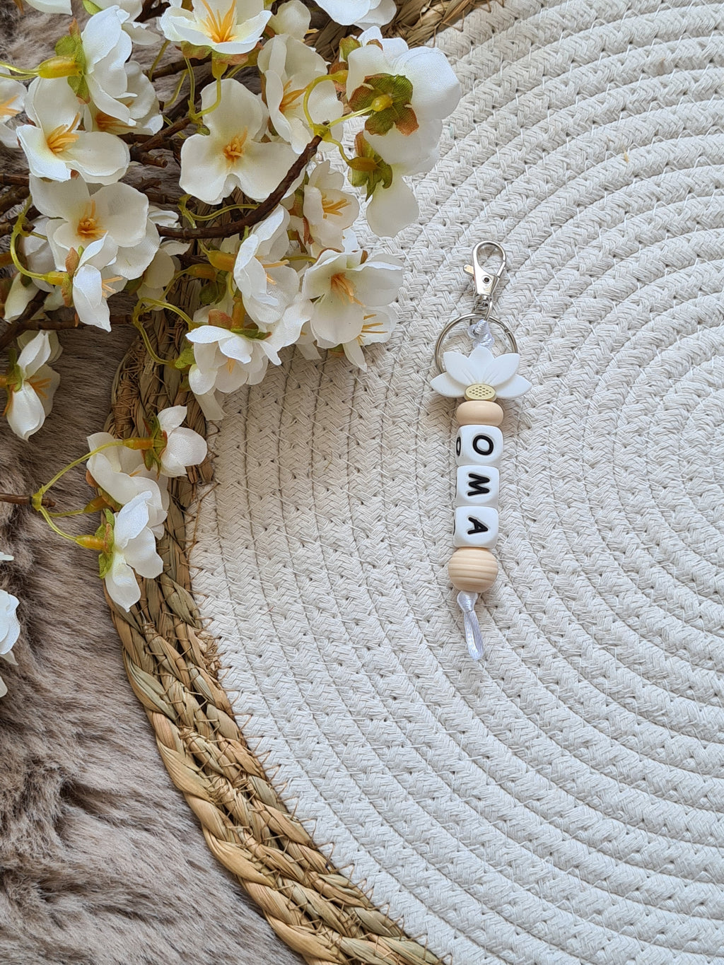Sleutelhanger met daisy wit