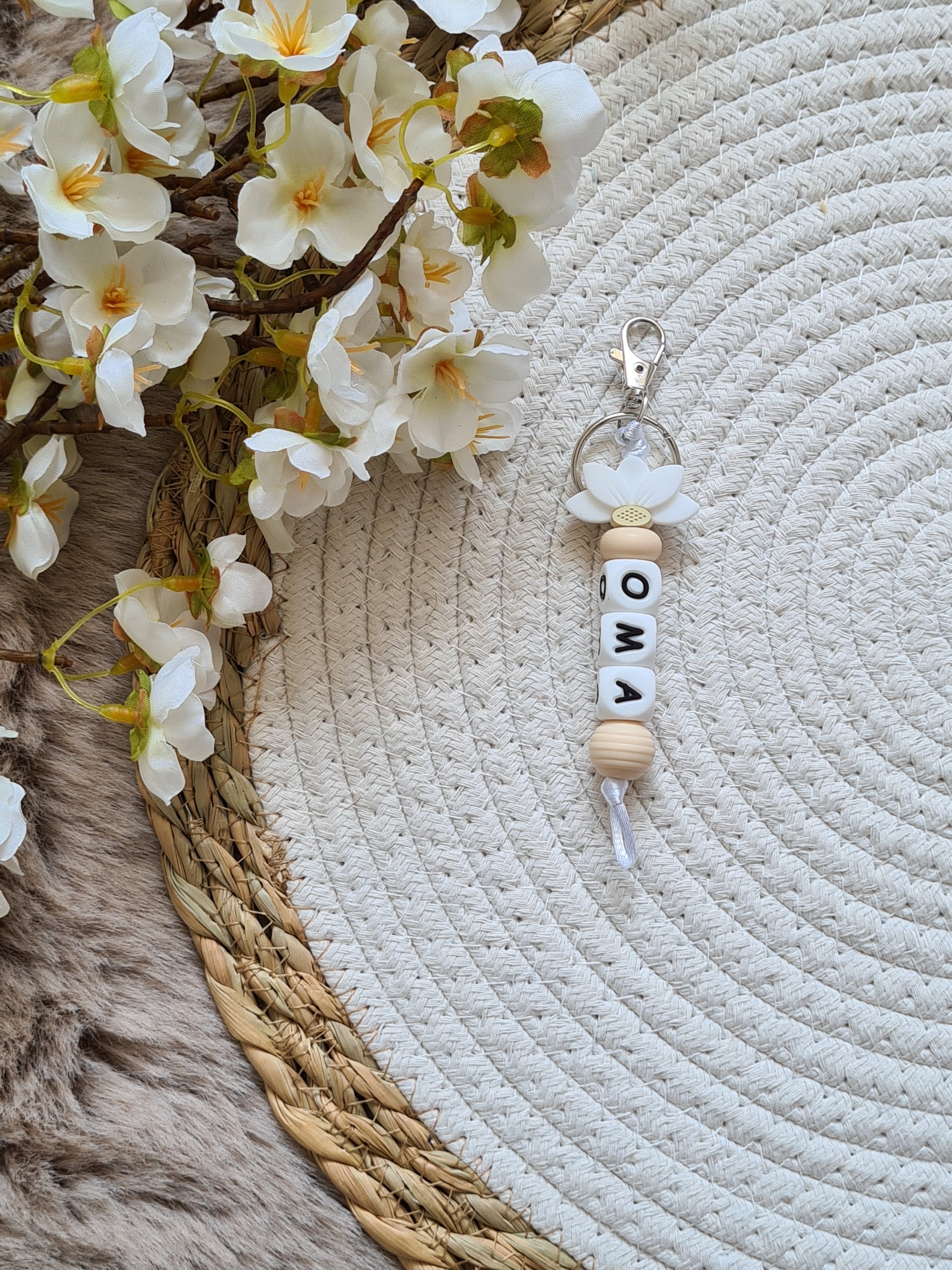 Sleutelhanger met daisy wit