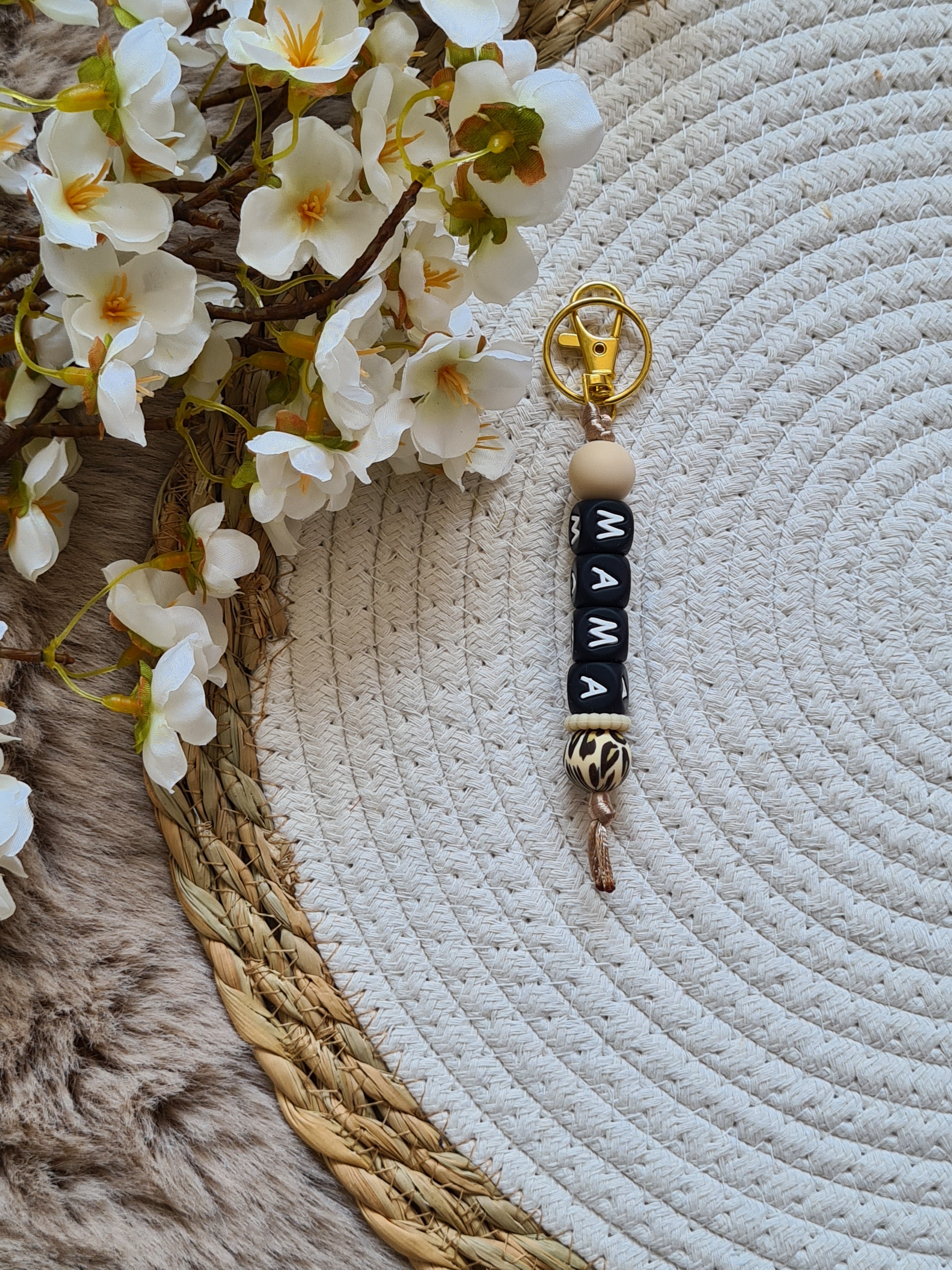 Sleutelhanger beige met bruin panter print kraal
