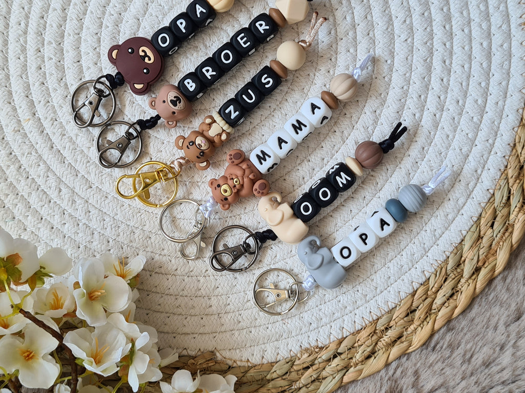 Sleutelhanger met mama-baby beer beige