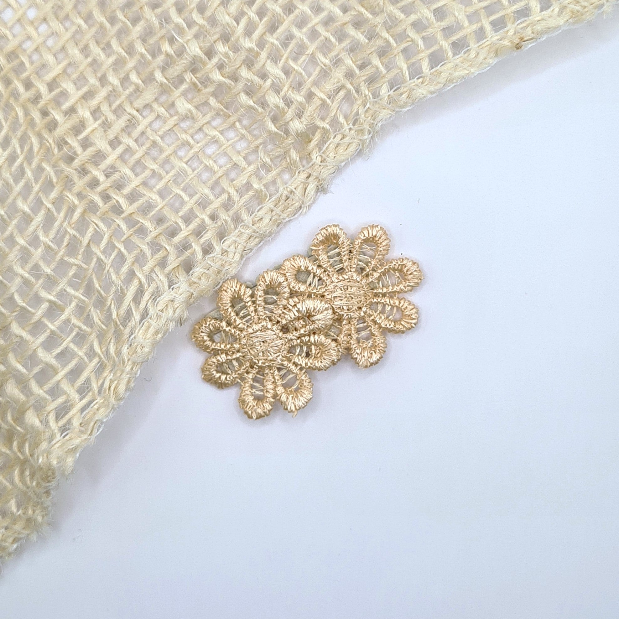 Antislip Haarspeldje bloem goud