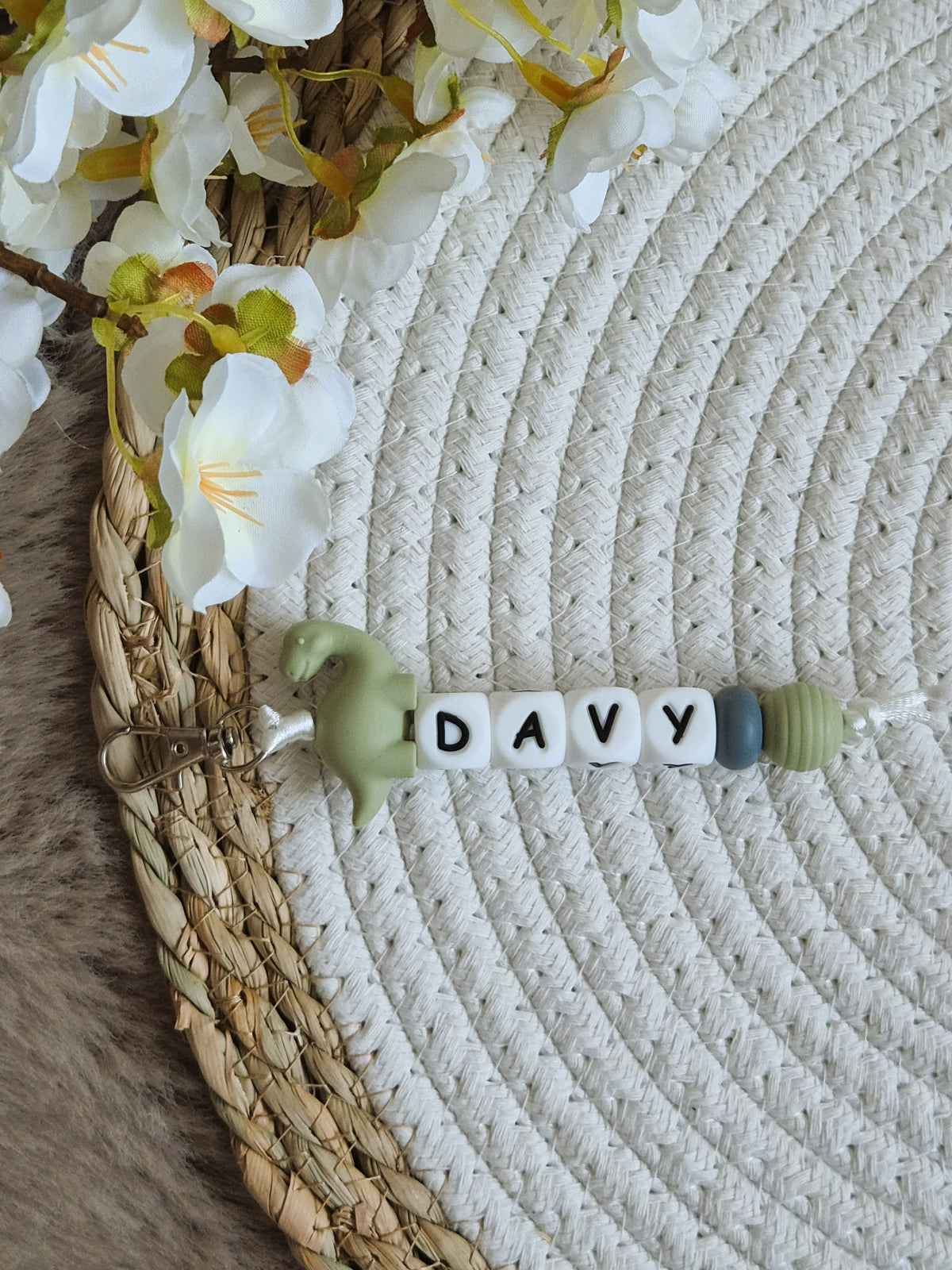 Sleutelhanger Davy met dino diplodocus groen