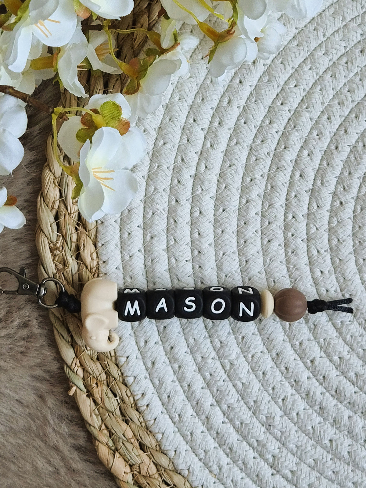 Sleutelhanger mason met olifantje beige