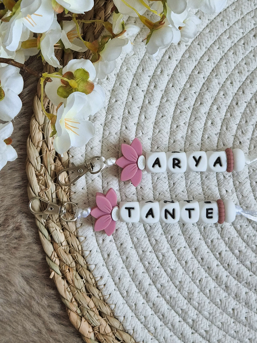 Sleutelhanger Arya met lotus roze