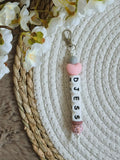 Sleutelhanger Djess met hartje en roze panter print kraal