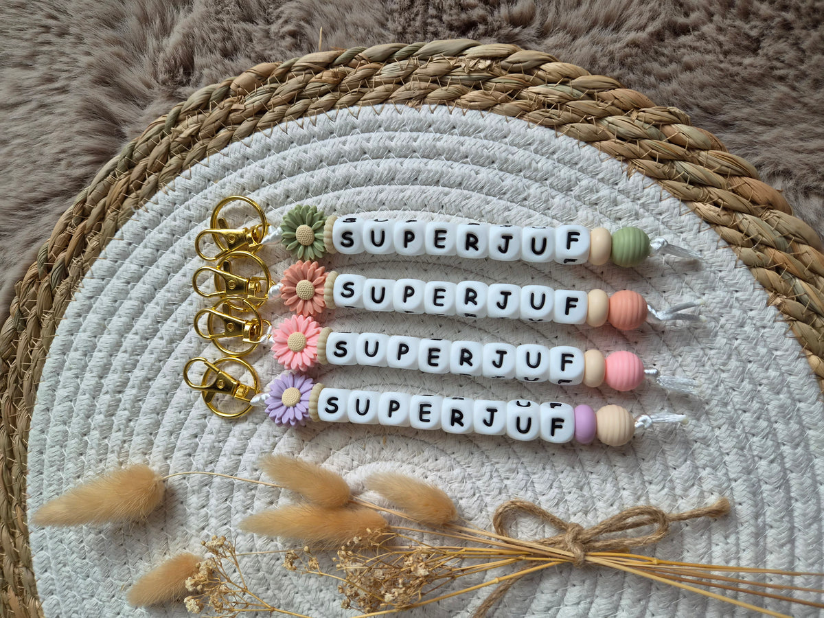 Superjuf sleutelhanger met bloemen